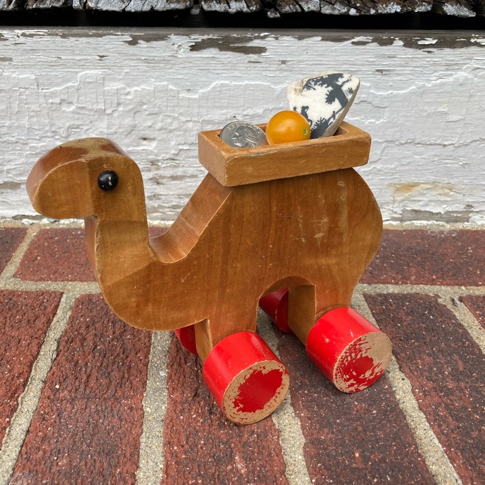 Vintage Handmade Primitive Wooden Pull Toy Camel with Sedan Chair